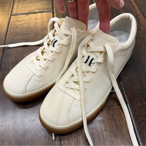 Rothy’s Lace Up Sneaker. Ladies.  Size 7.5